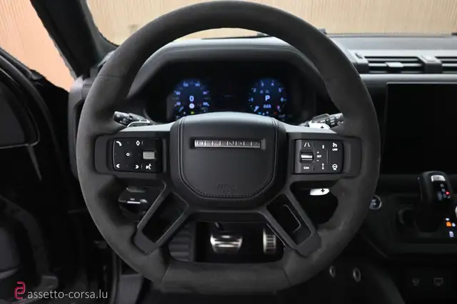 Land Rover Defender view 12