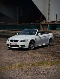 Cabriolet 4.0i V8