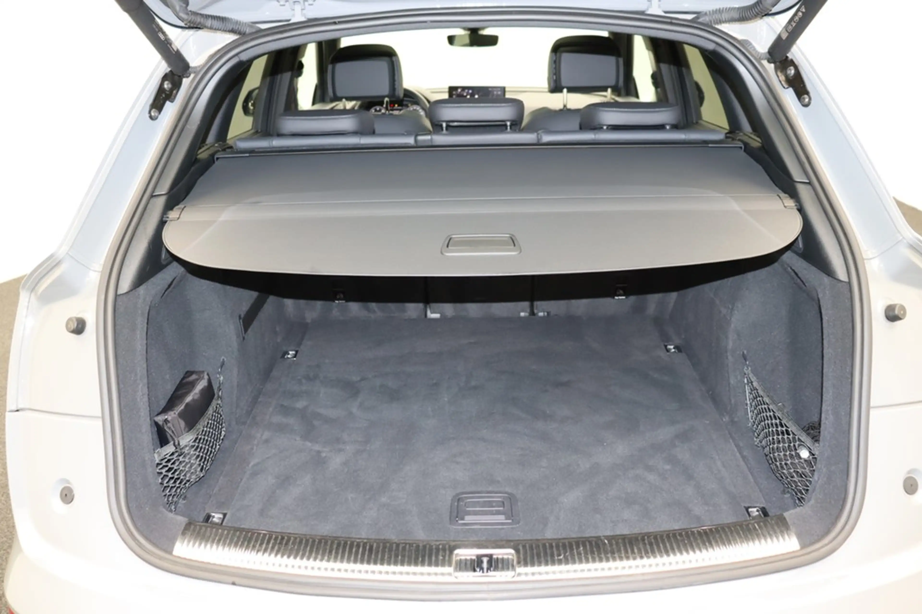 Audi SQ5 3.0 TDI quattro . LED Navi ACC HuD Pano AHK — photo 12