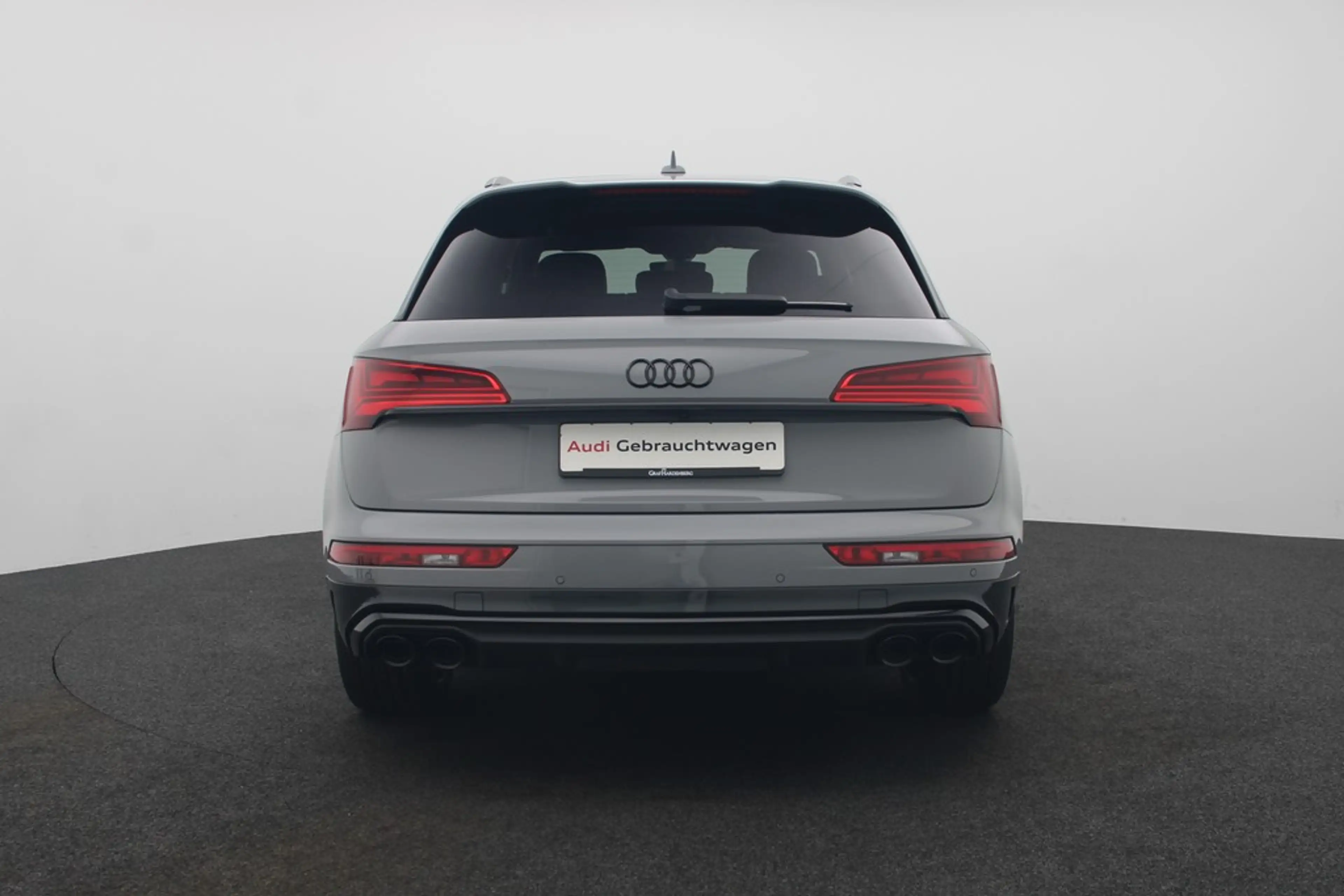 Audi SQ5 3.0 TDI quattro . LED Navi ACC HuD Pano AHK — photo 4