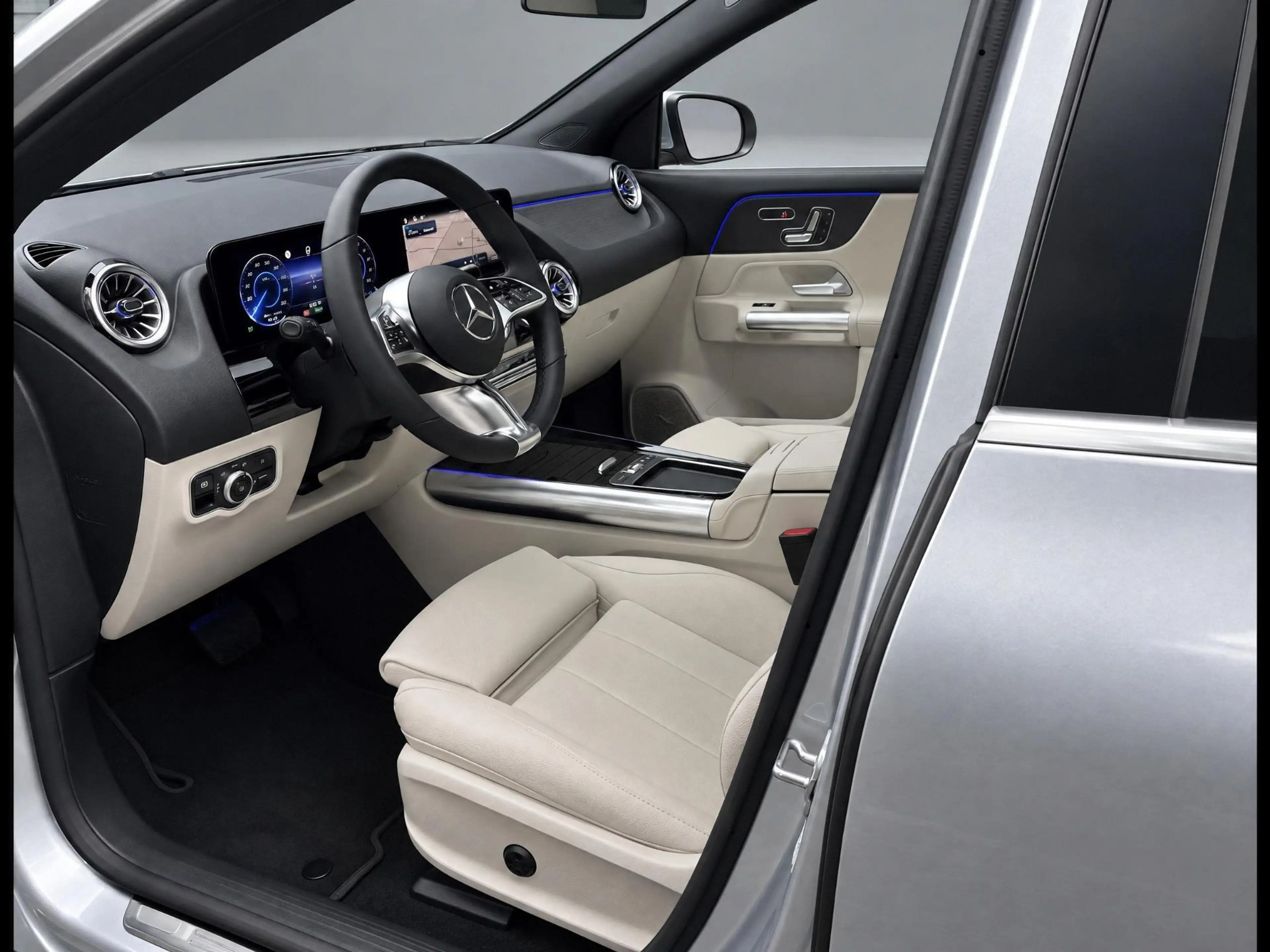 Mercedes-Benz EQA 250 250+ Luxury Line | Panoramadak | Trekhaak | Beige — photo 3