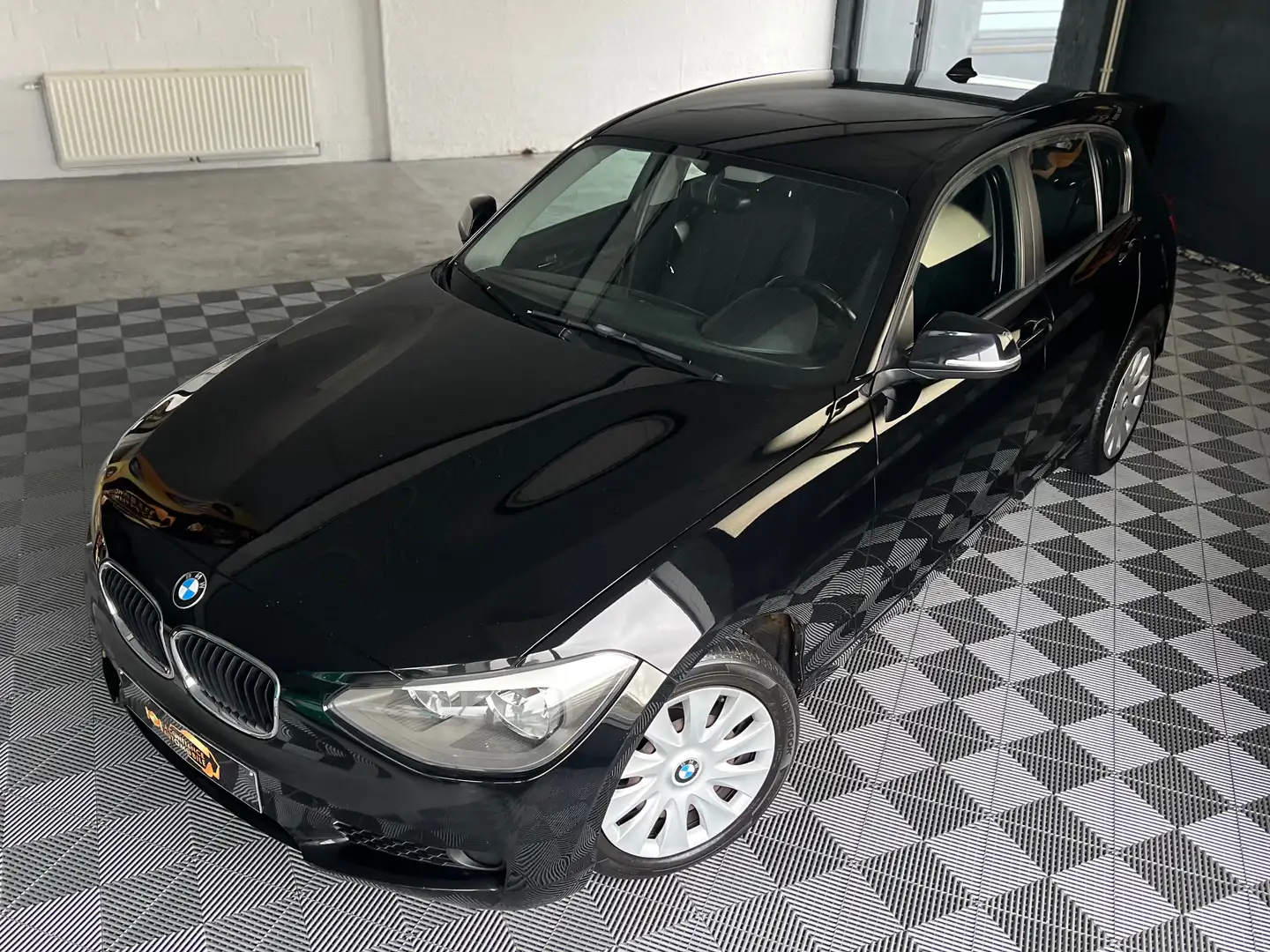 BMW 114 i 1er propriétaire garantie 12 mois Noir - 2