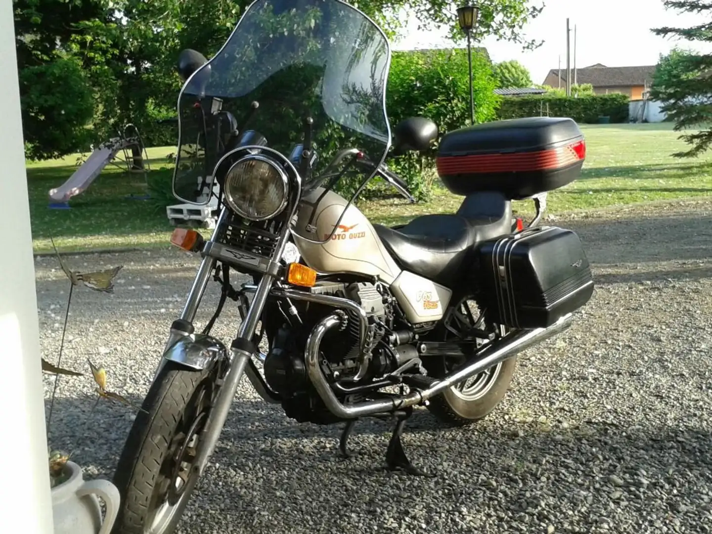Moto Guzzi V 65 Florida bijela - 1