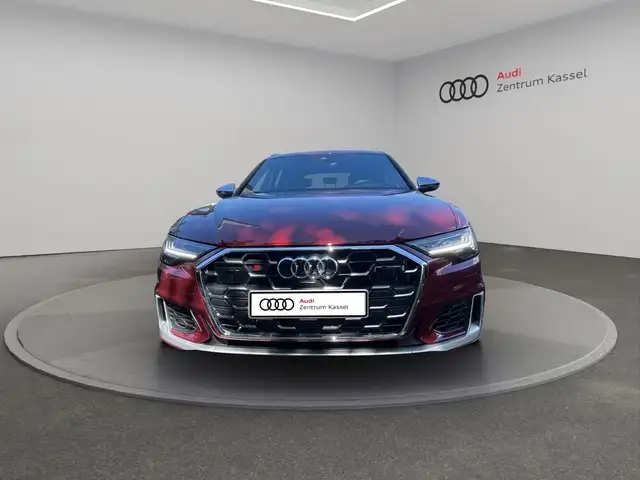 Audi S6 view 10