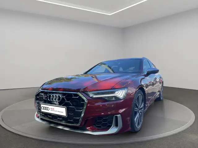 Audi S6 view 3