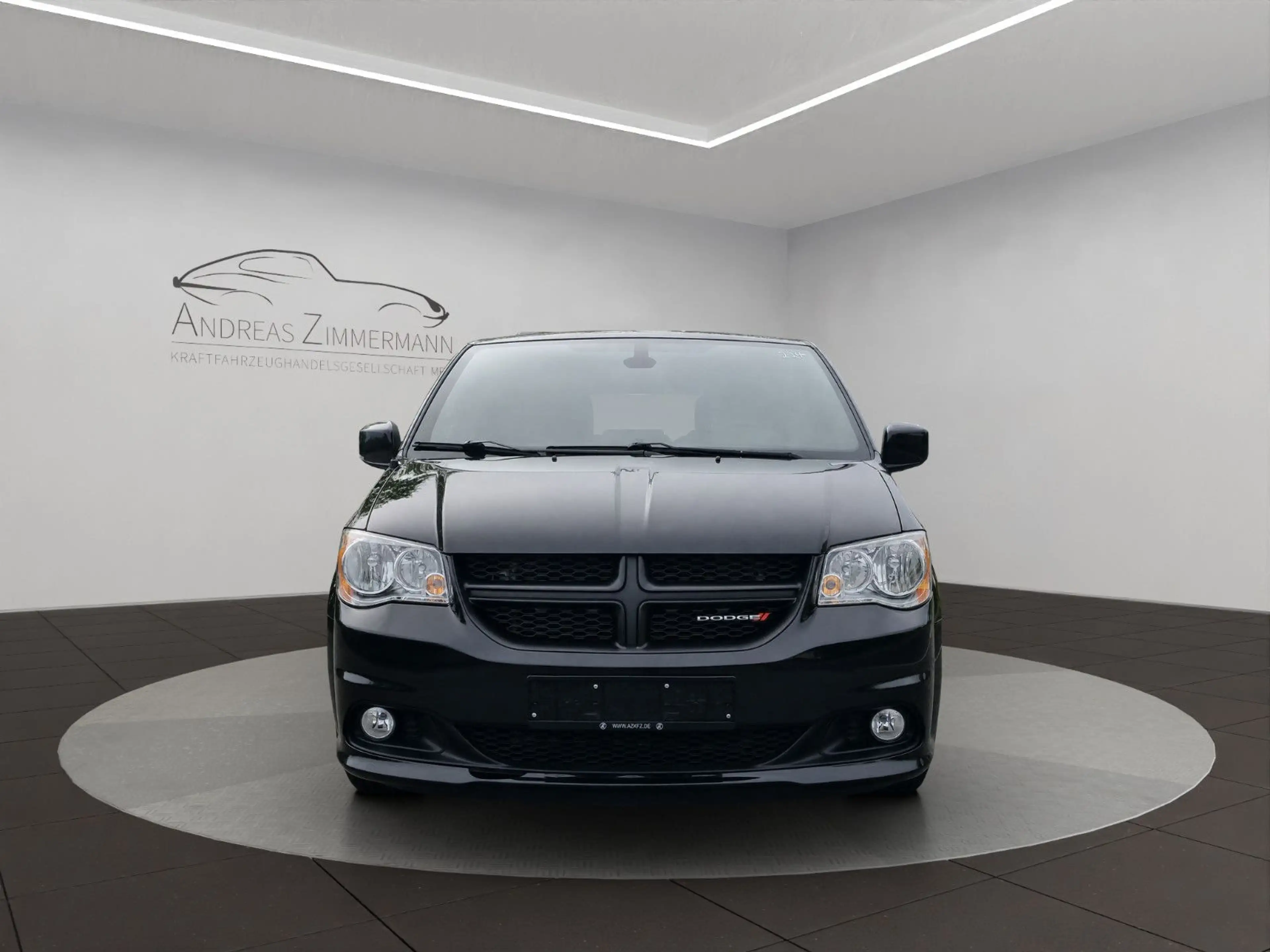 Dodge Grand Caravan 3.6 V6 SXT R/T — photo 8