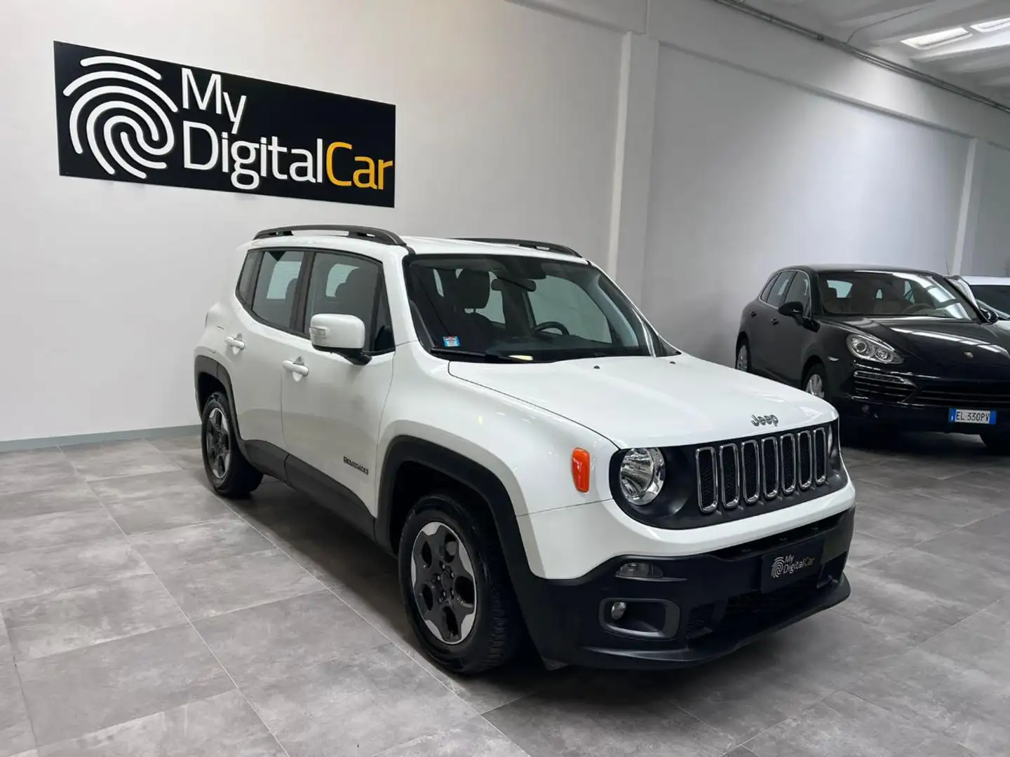 Jeep Renegade 1.6 Mjt 120 CV Longitude Bianco - 1