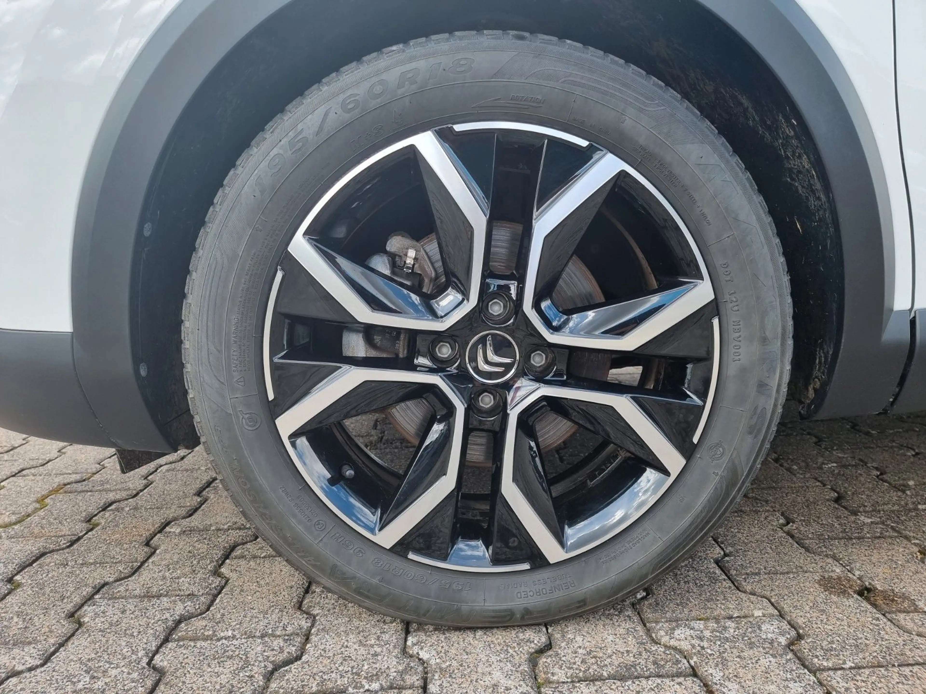 Citroen C4 ë  Lim. Feel Pack *KLIMA*TEMPO*CAM*NAVI*SHZ — photo 11