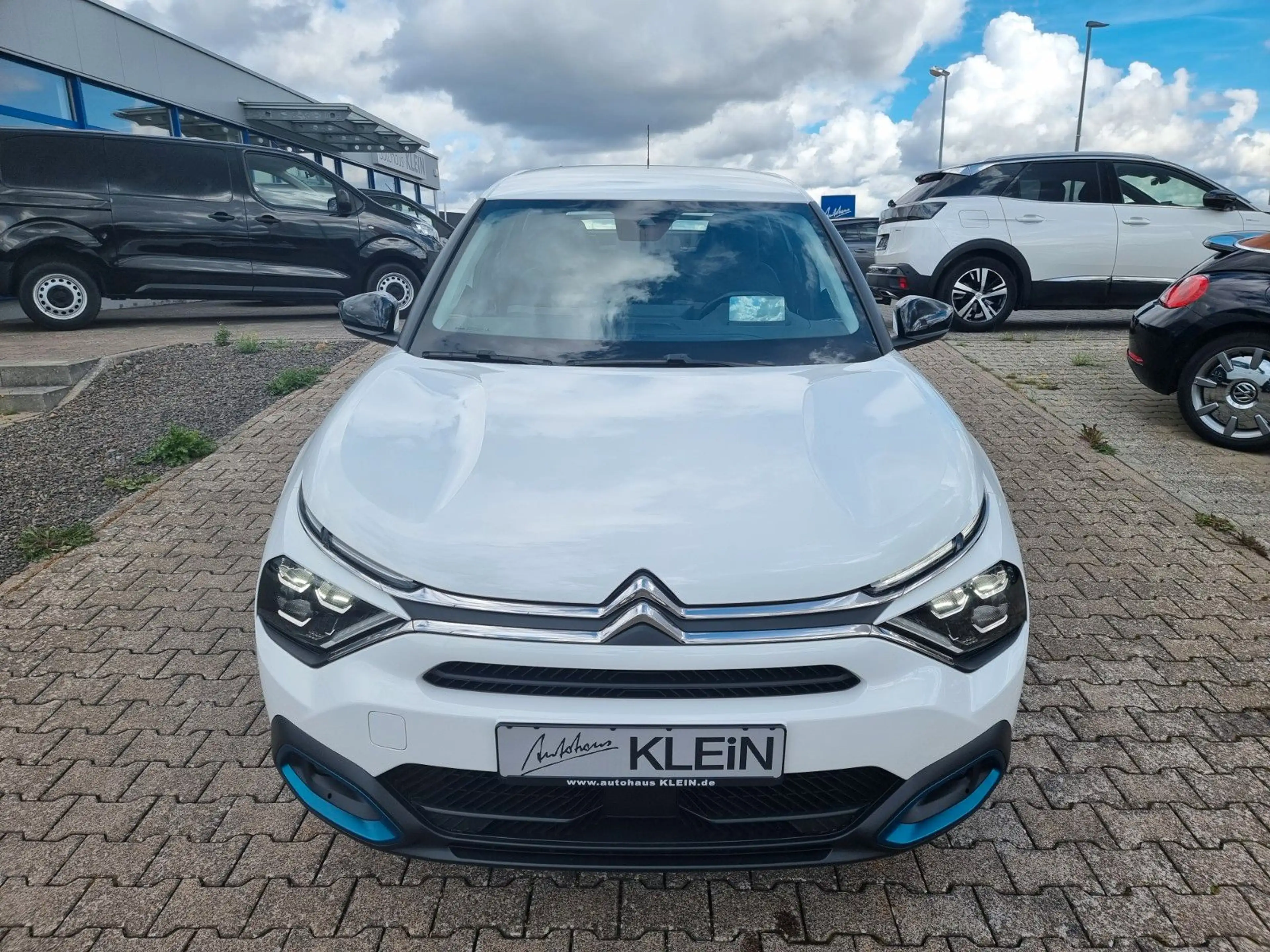 Citroen C4 ë Lim. Feel Pack *KLIMA*TEMPO*CAM*NAVI*SHZ