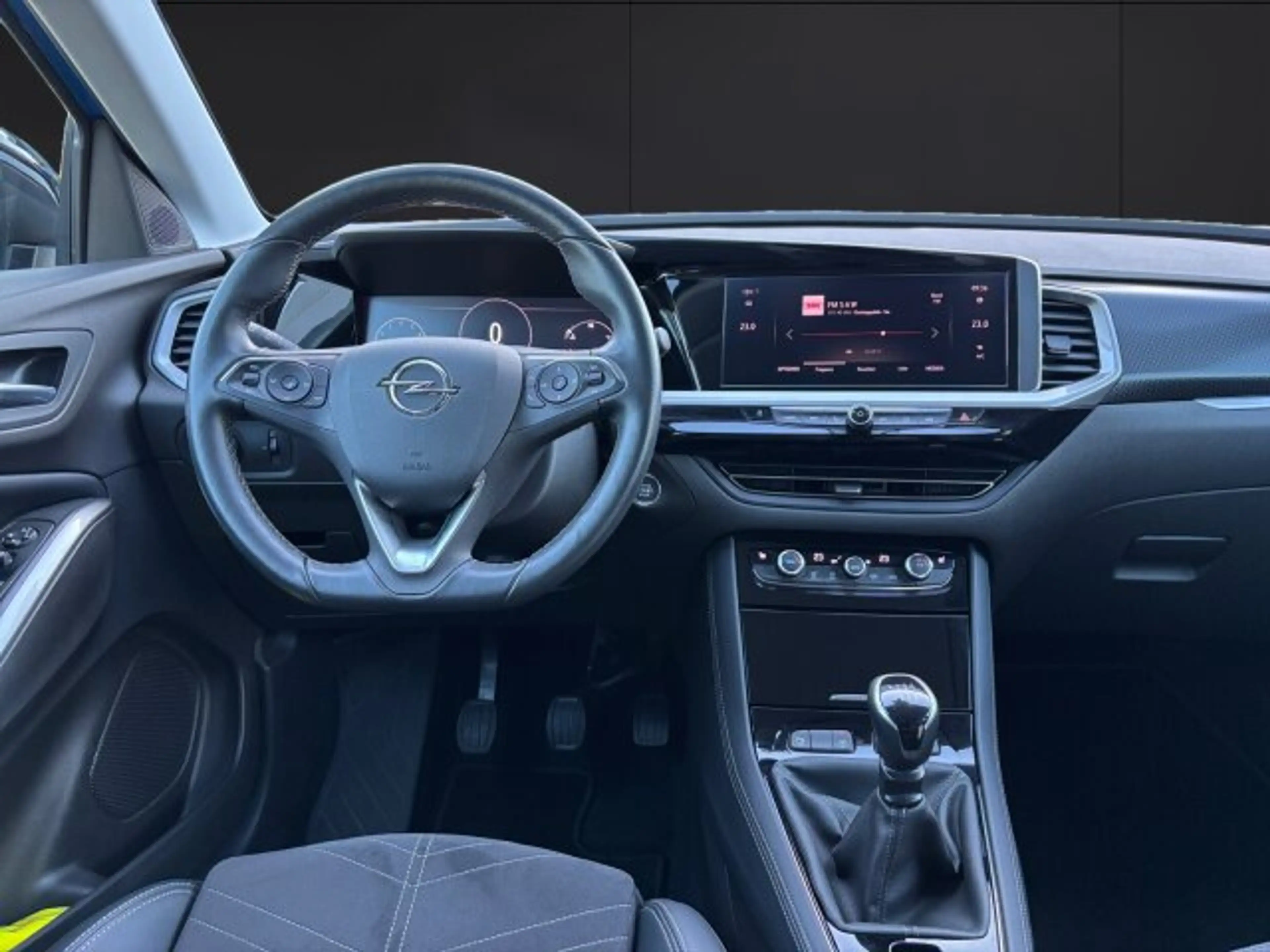 Opel Grandland Grandland 1.2 Turbo Elegance Klimaautomatik Sitzheizung — photo 12