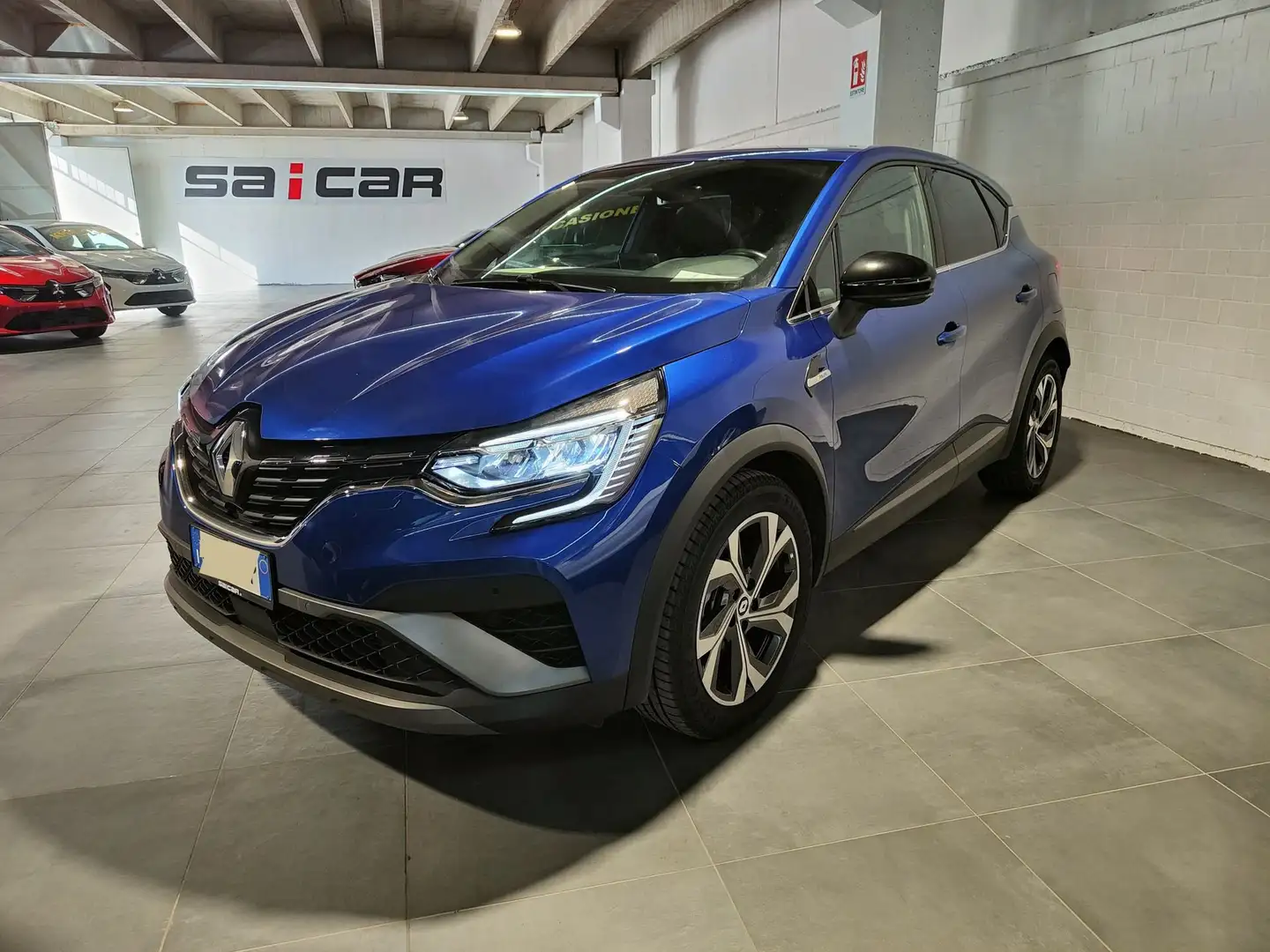 Renault Captur Plug-in Hybrid E-Tech 160cv RS Line Blau - 1