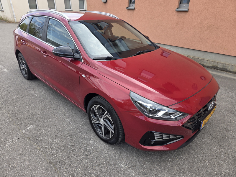 Hyundai i30 SW 1.6 CRDI 136 CV BVA Garantie 12 Mois — photo 10