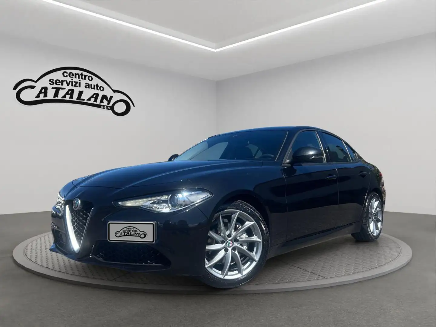 Alfa Romeo Giulia 2.2 Turbodiesel 150 CV AT8 EXECUTIVE Noir - 1