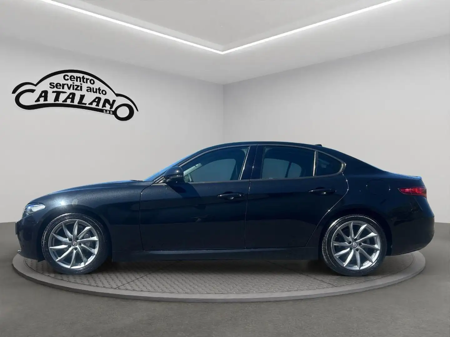 Alfa Romeo Giulia 2.2 Turbodiesel 150 CV AT8 EXECUTIVE Noir - 2