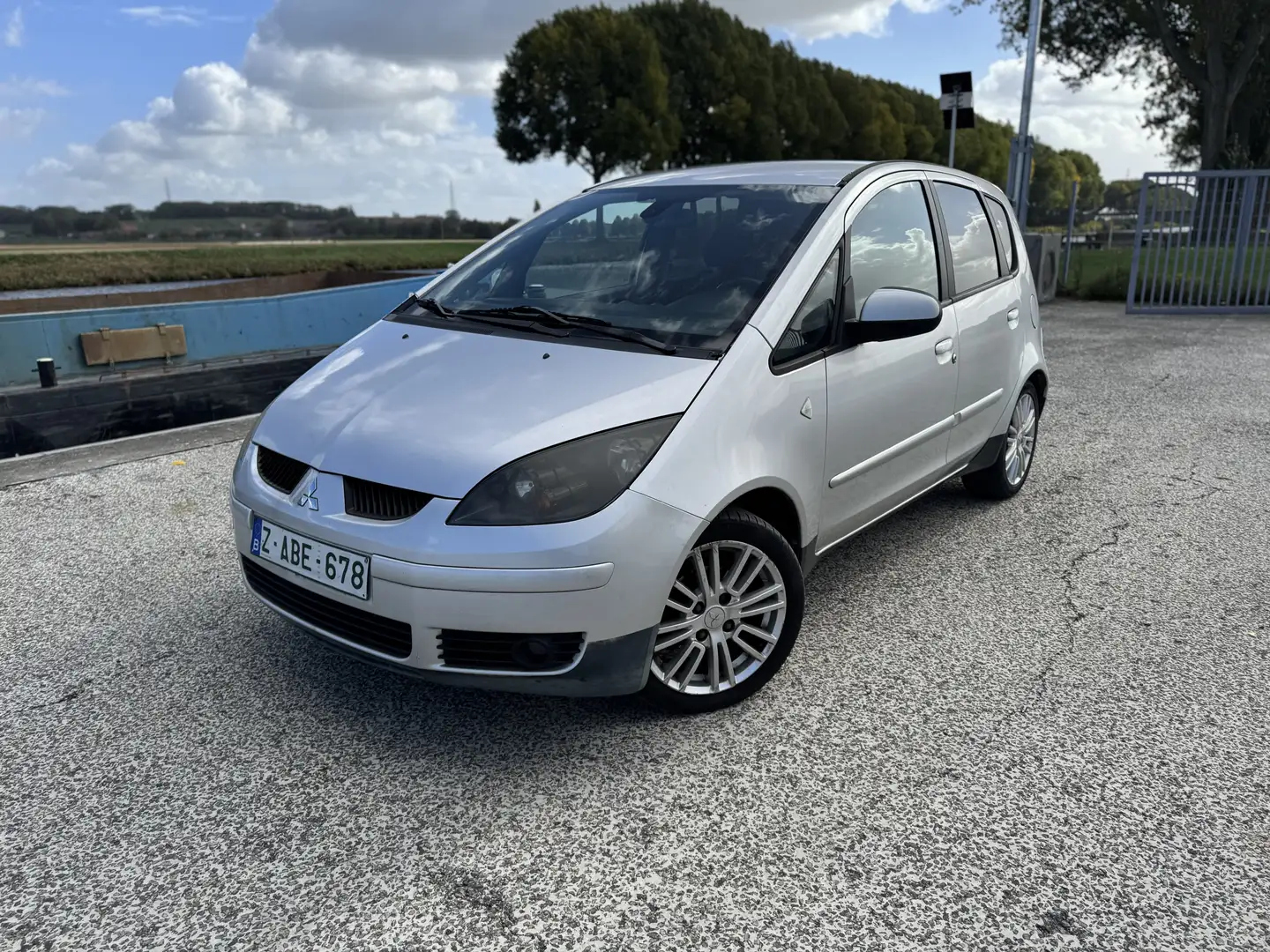 Mitsubishi Colt 1.5 DI-D 95 Invite - 2