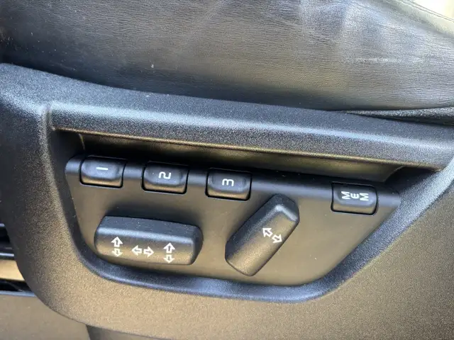 Land Rover Range Rover Sport view 16