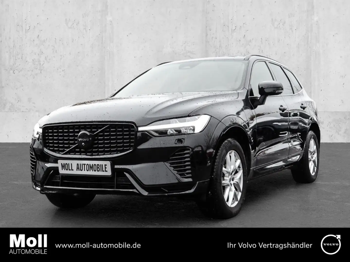 Volvo XC60 Plus Black Edition Recharge Plug-In Hybrid AWD T8 Schwarz - 1