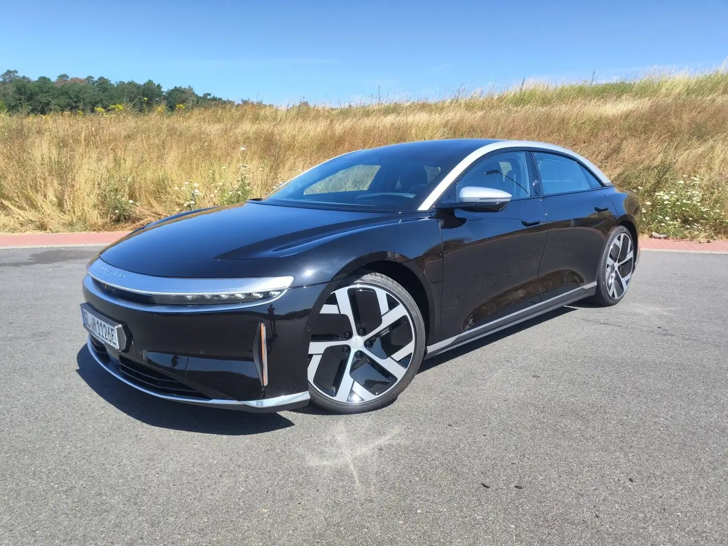 Lucid Air Dream Edition Performance Schwarz - 2