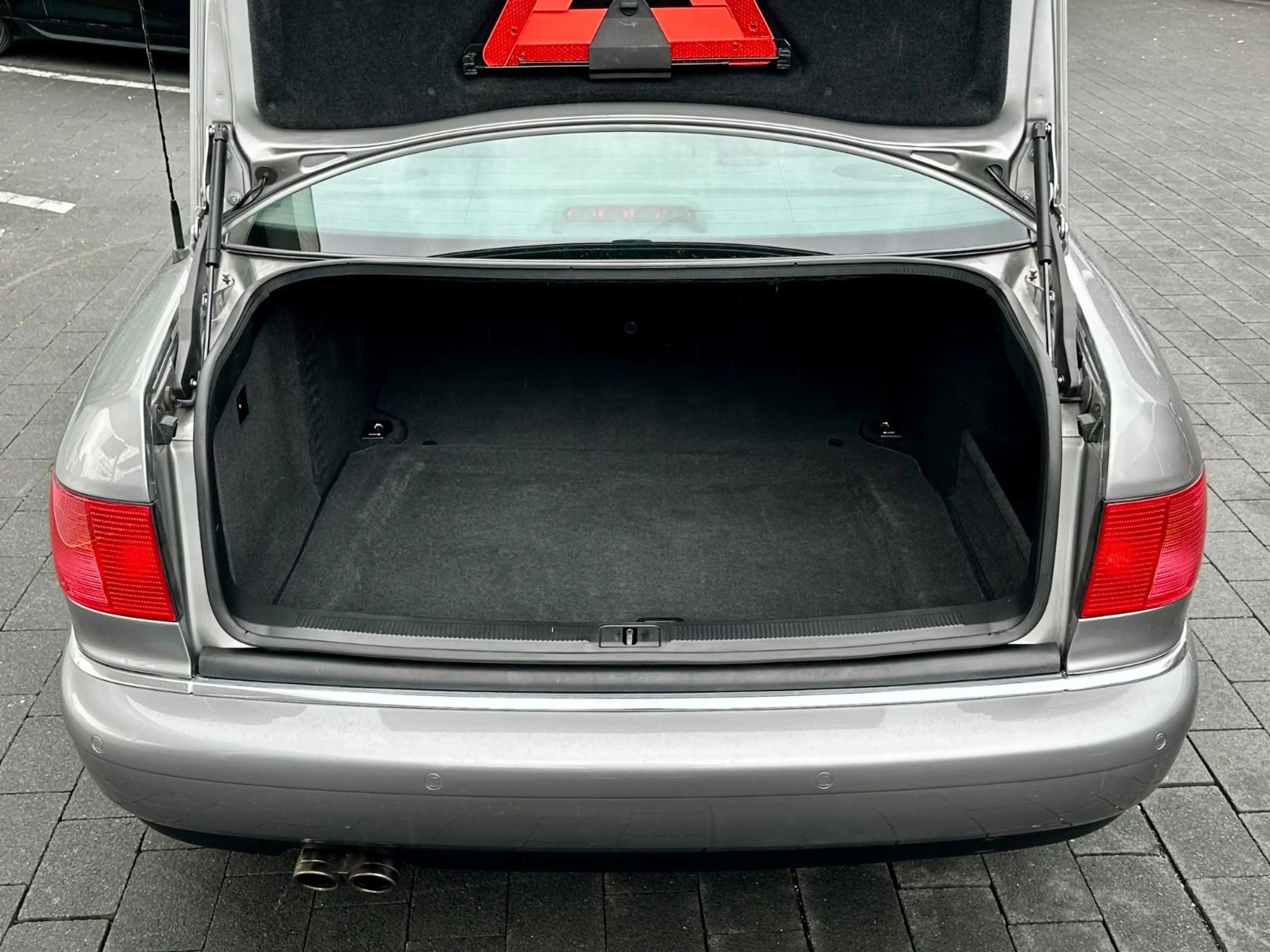 Audi S8 4.2 V8 quattro I Sitzheizung I Leder I Klima — photo 9