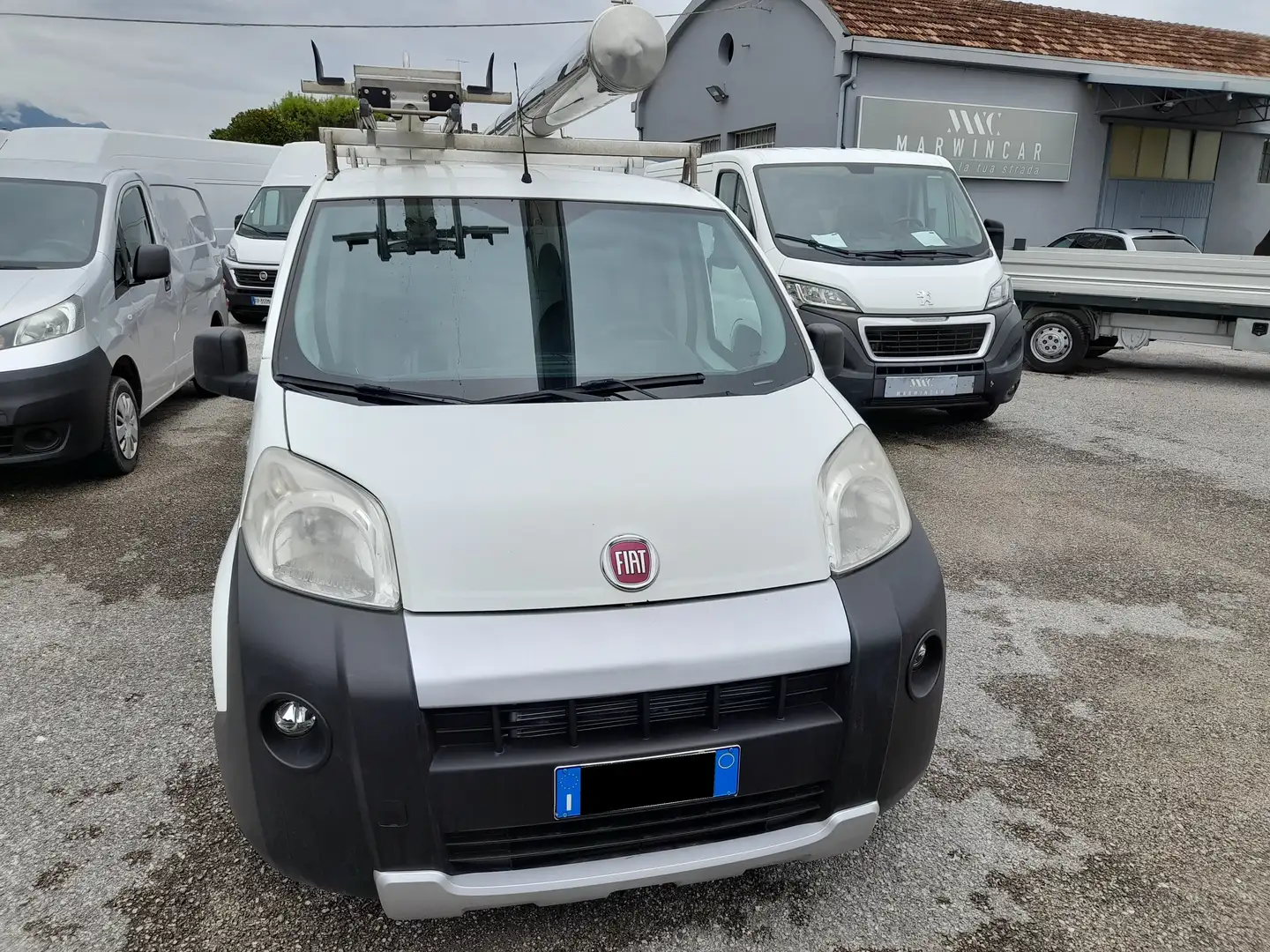 Fiat Fiorino 1.3 MULTIJET 16V 95CV ADVENTURE ALLESTITO Bianco - 2