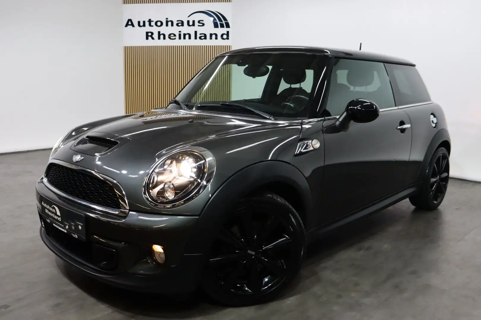 MINI Cooper S *LEDER*HARMAN/KARDON*BI-XENON*NAVI Grau - 1