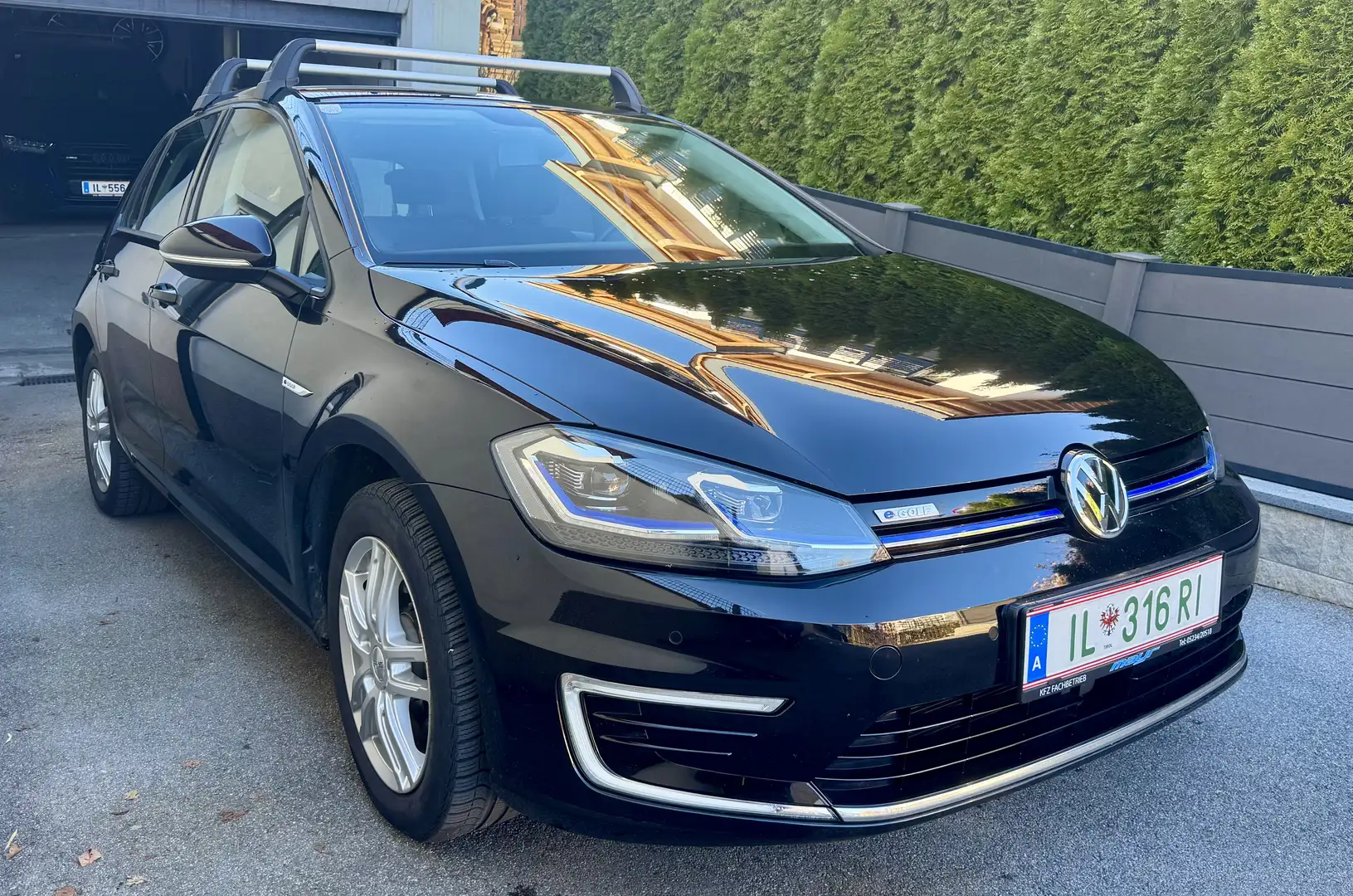 Volkswagen e-Golf 35,8kWh (mit Batterie) - 1