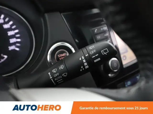 Nissan Qashqai view 25