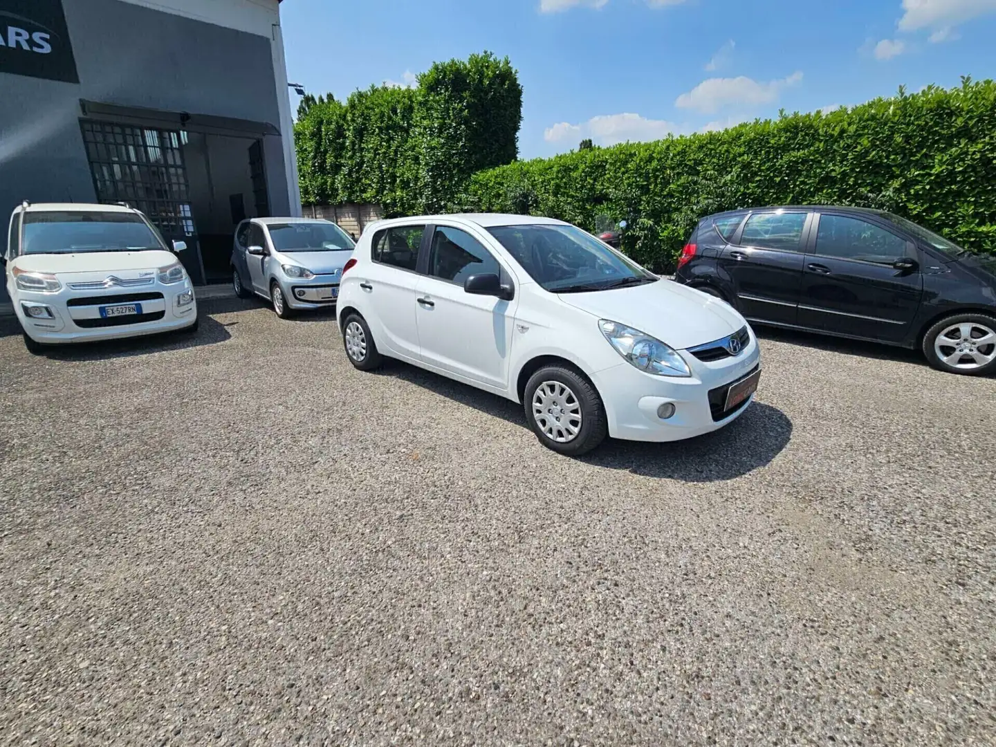 Hyundai i20 1.4 CRDi 5p. Comfort Neopatentati Blanc - 1