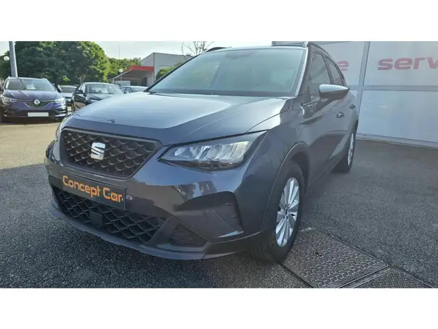 Seat Arona view 16