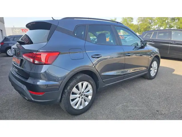 Seat Arona view 3