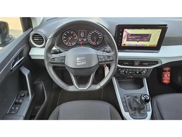 Seat Arona view 7