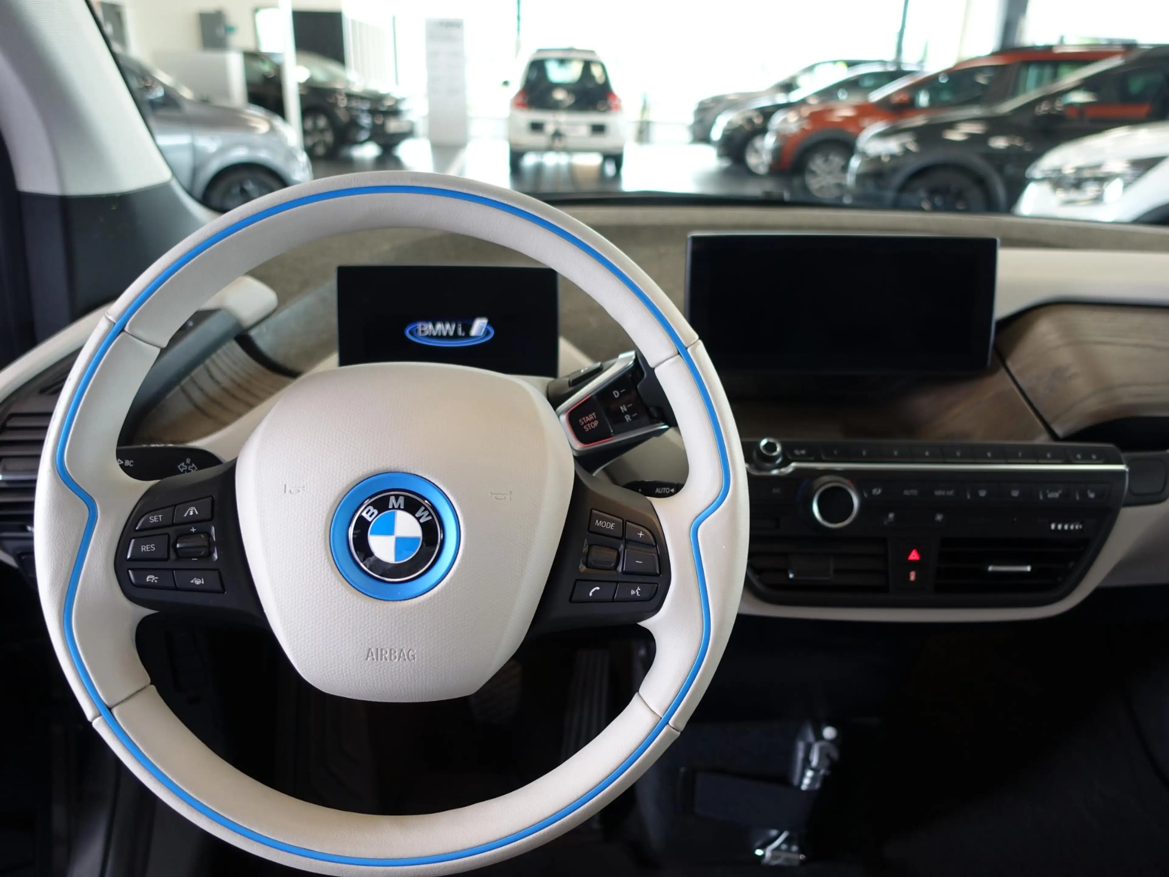 BMW i3 Executive Edition 120Ah 42 kWh ** Open Dak ** — photo 7