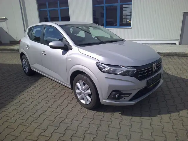Dacia Sandero Comfort CVT TCE 90