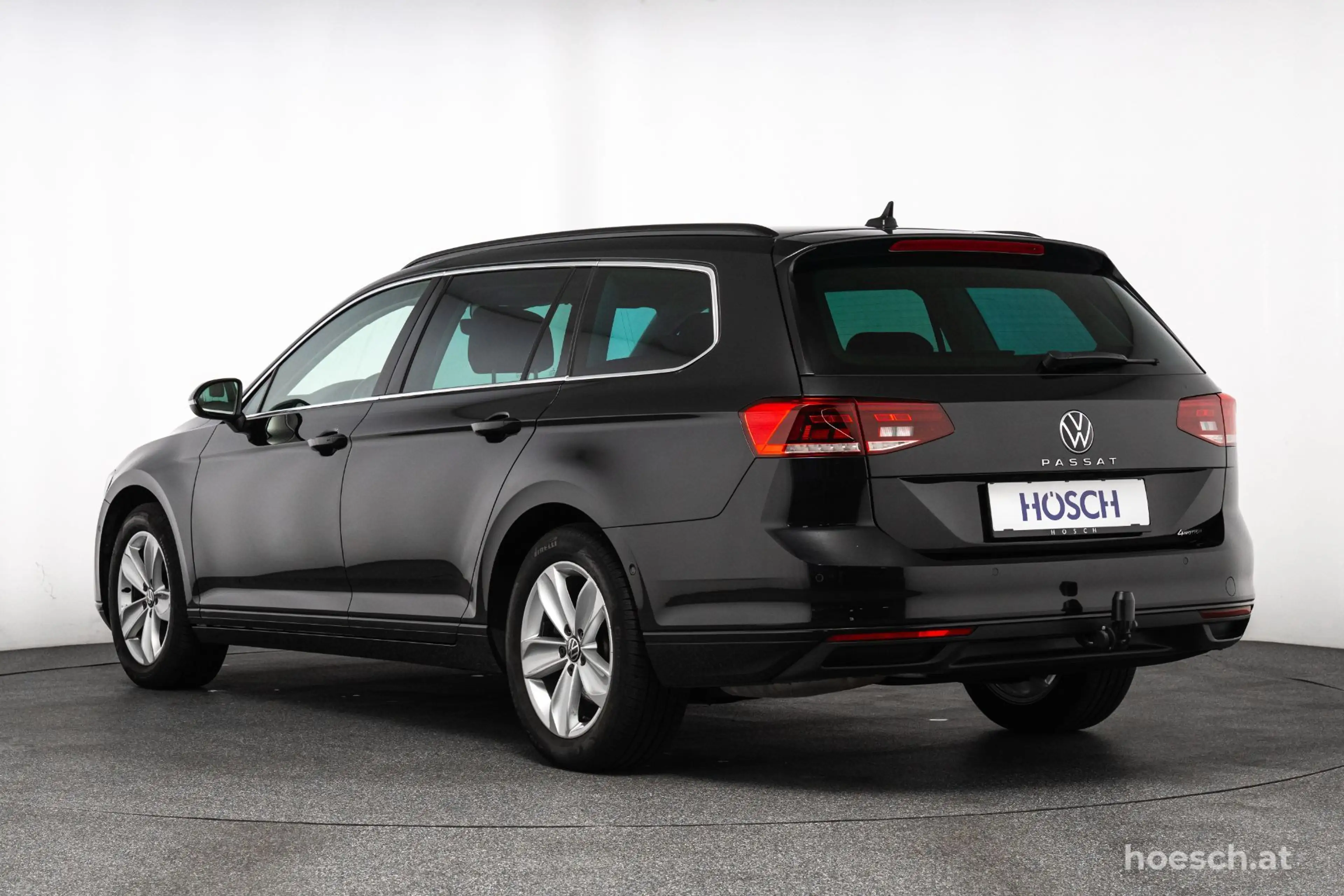 Volkswagen Passat Variant Business 4M TDI HEAD-UP STHZG AHK -61% — photo 4