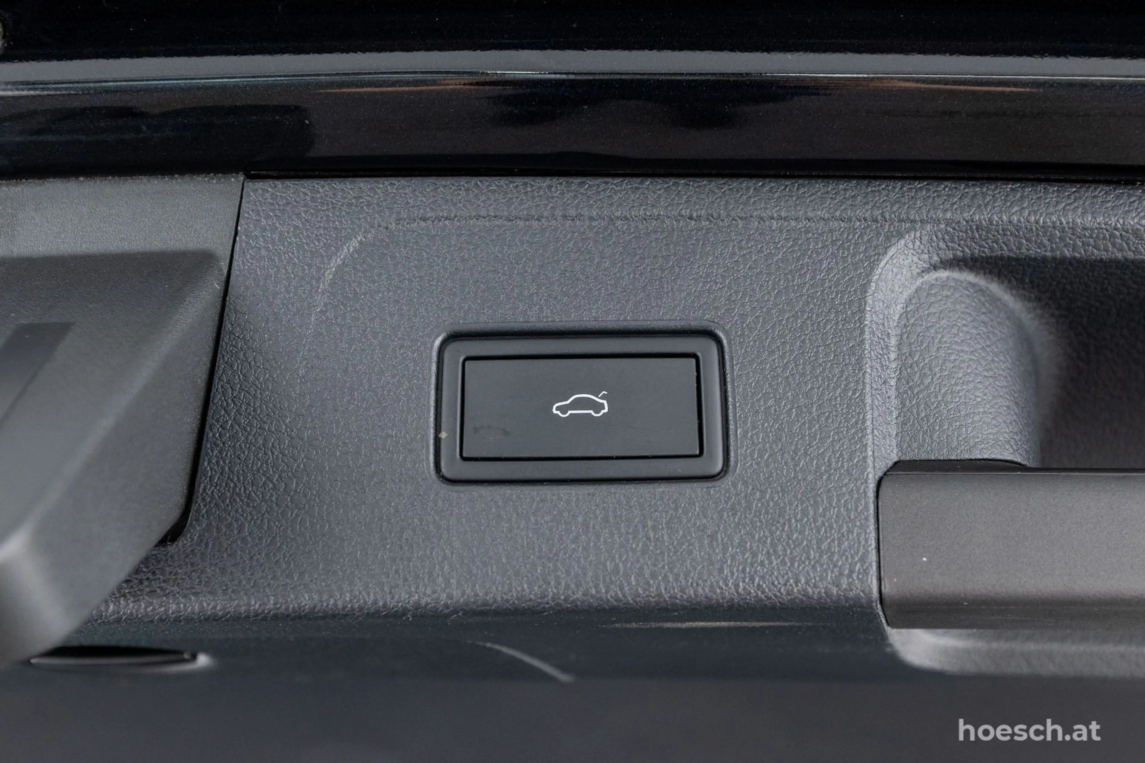 Volkswagen Passat Variant Business 4M TDI HEAD-UP STHZG AHK -61% — photo 9