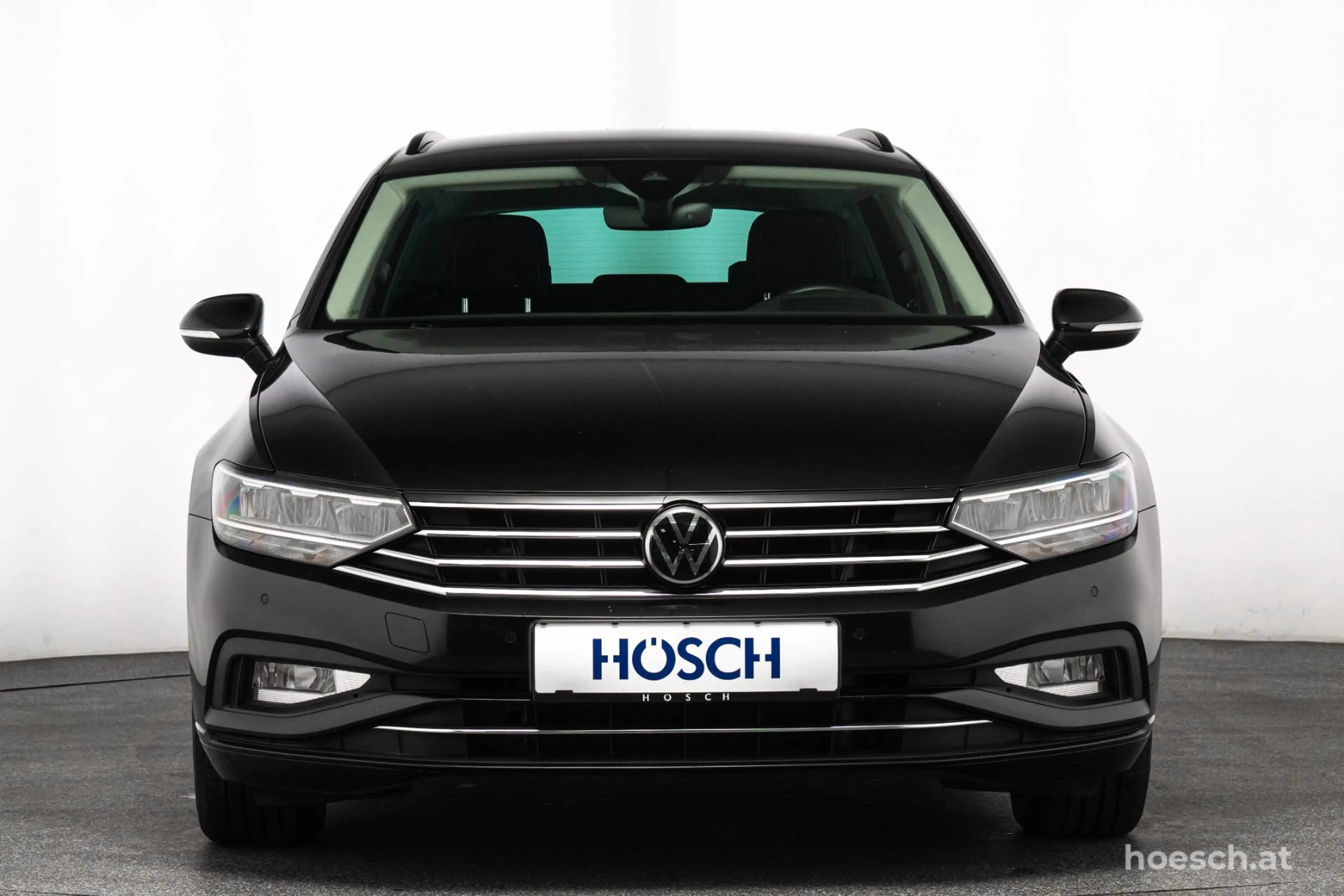 Volkswagen Passat Variant Business 4M TDI HEAD-UP STHZG AHK -61% — photo 2