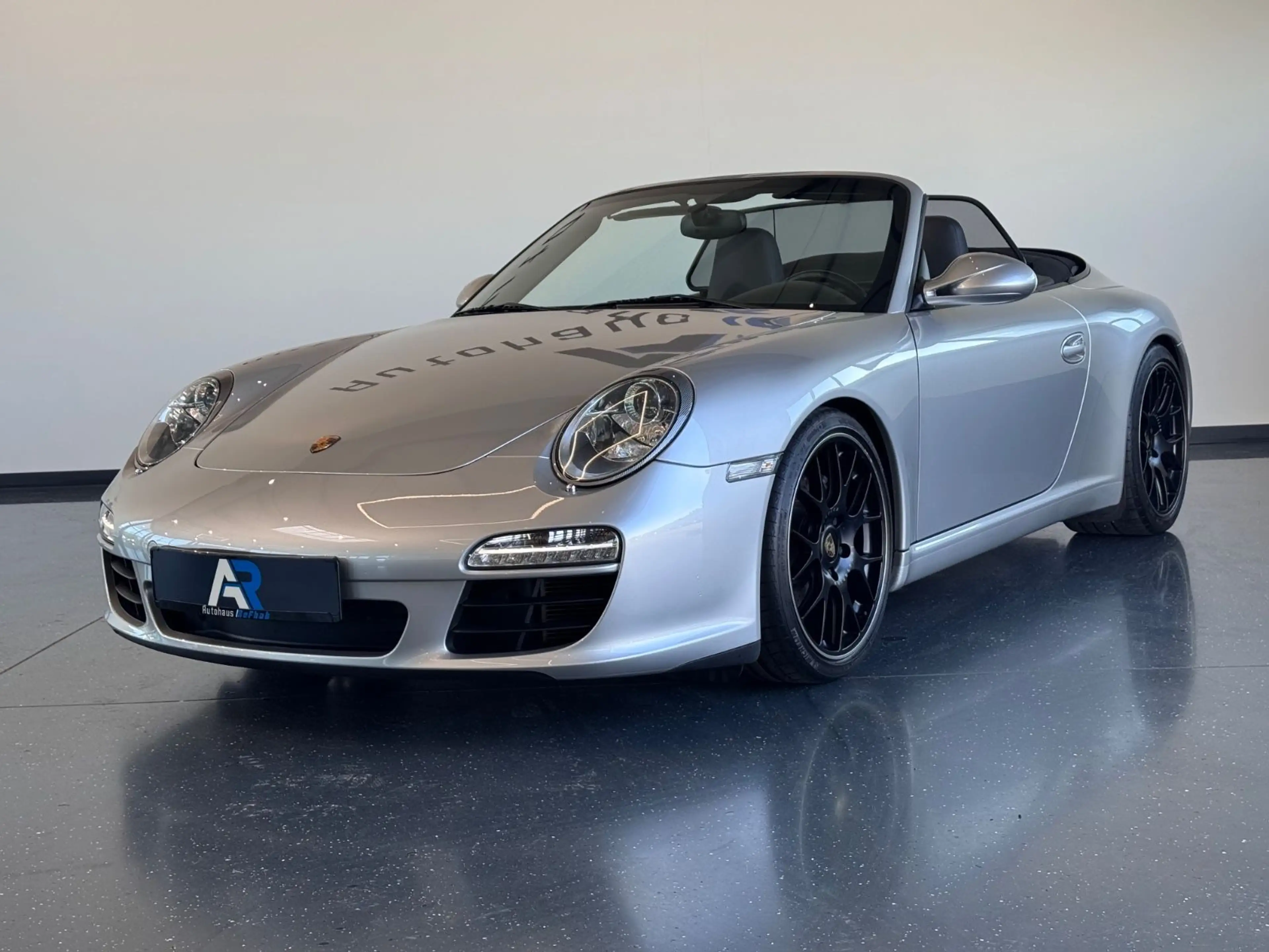 Porsche 997 997.2 Cabrio*PDC*SHZ*PDK*NAVI*GEPFLEGT* — photo 2