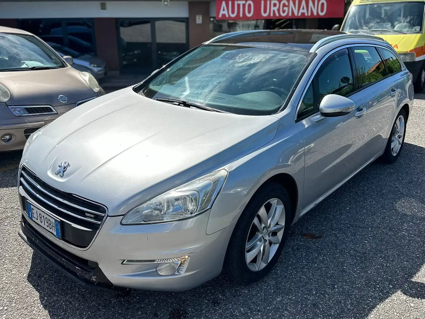 Peugeot 508 508 SW SW 1.6 e-hdi 8v Business Ciel s Plateado - 1