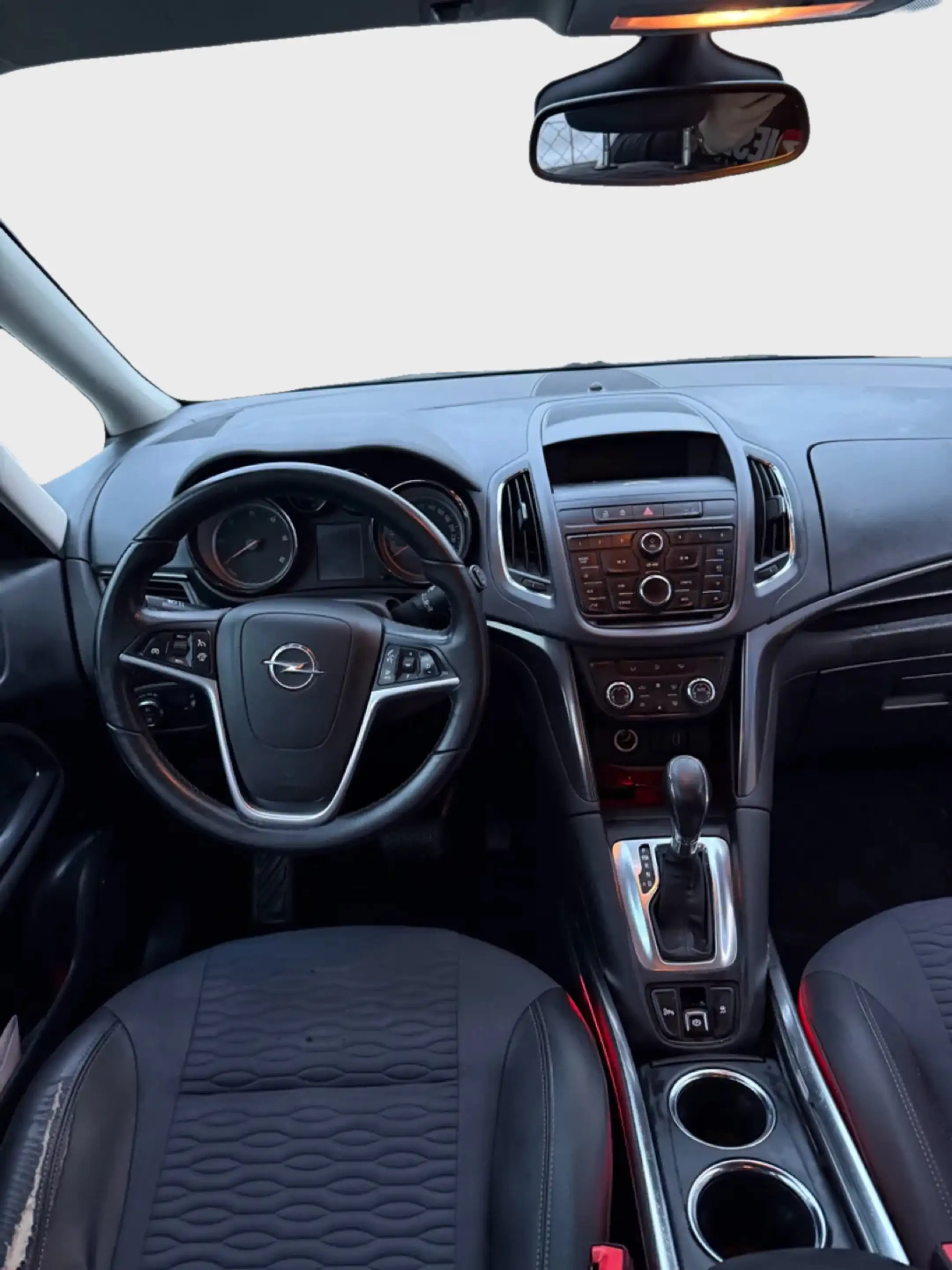 Opel Zafira Tourer Innovation — photo 6