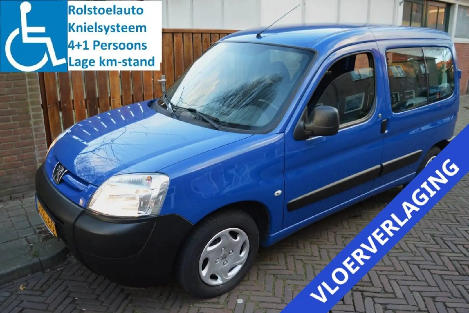 Peugeot Partner ROLSTOELAUTO KNIELSYSTEEM 4+1 PERSOONS LAGE KM- Blauw - 1