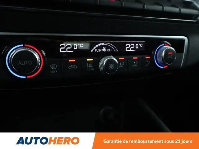 Audi Q2 view 25