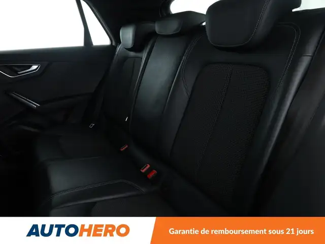 Audi Q2 view 14