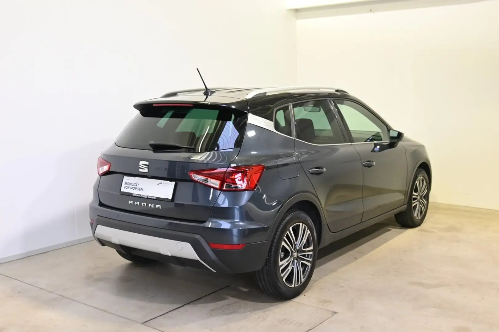 SEAT Arona Xcellence EcoTSI DSG Grau - 2