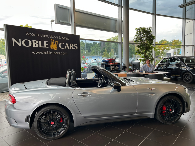 Abarth 124 Spider GT LED LEDER — photo 8