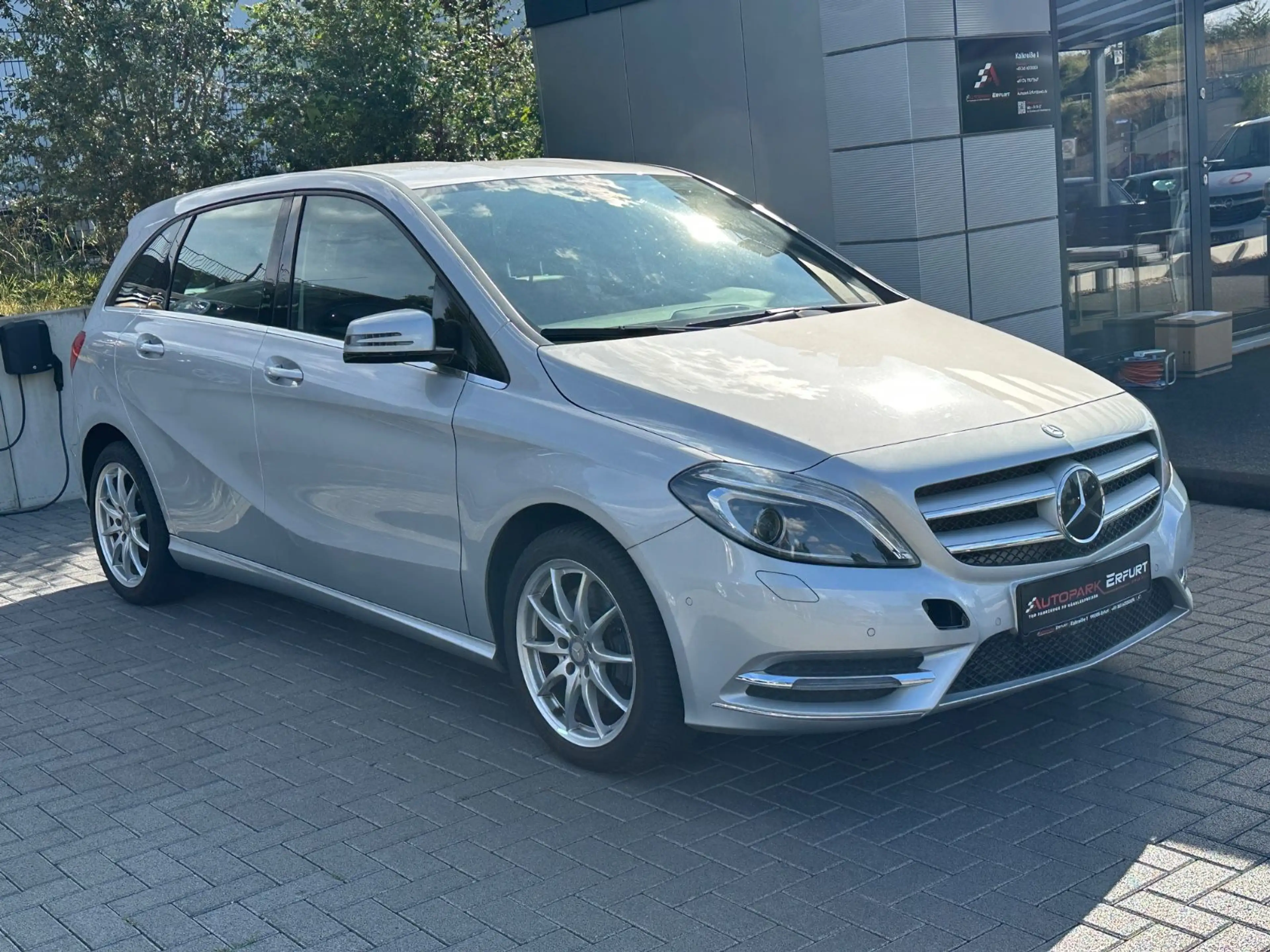 Mercedes-Benz B 250 Automatik*Klima*Leder*Xenon*Temp*Navi*StzH — photo 9
