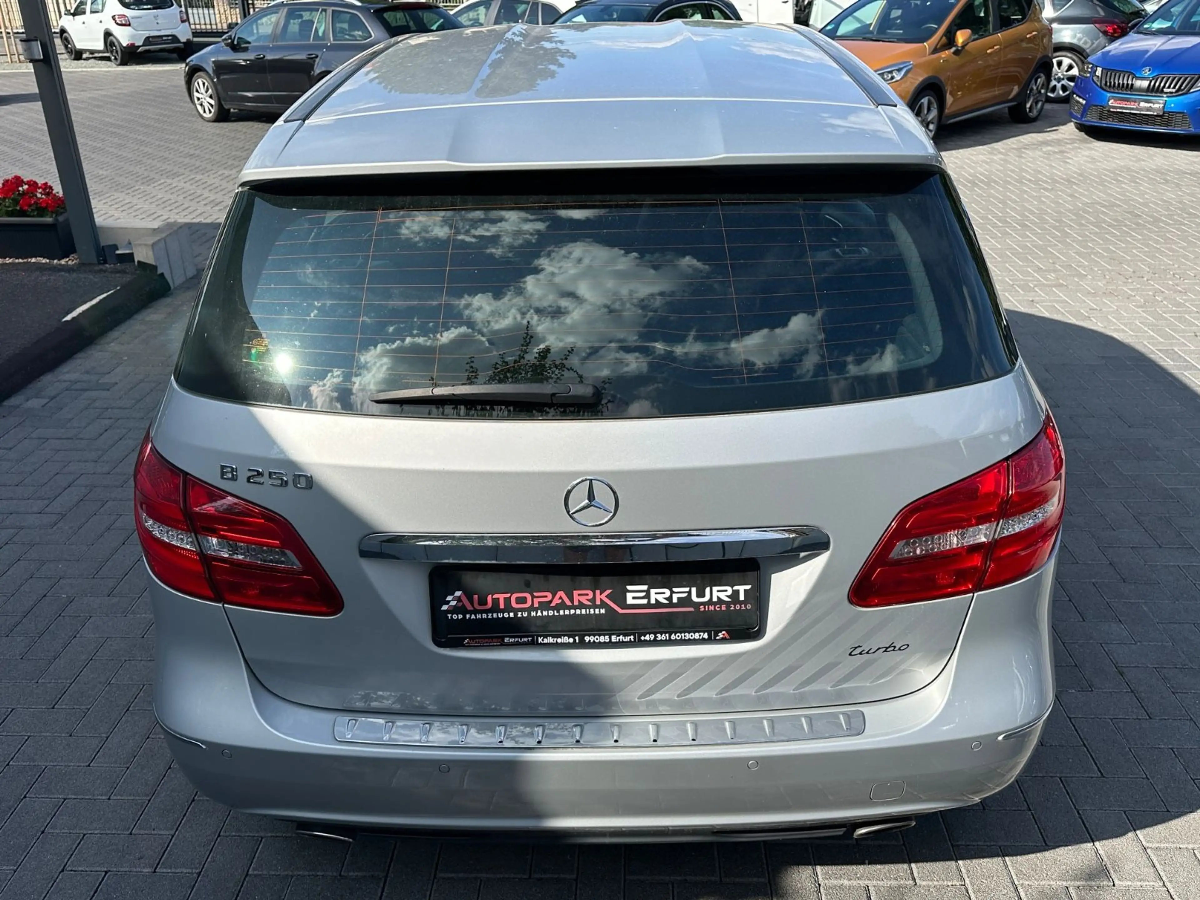 Mercedes-Benz B 250 Automatik*Klima*Leder*Xenon*Temp*Navi*StzH — photo 4