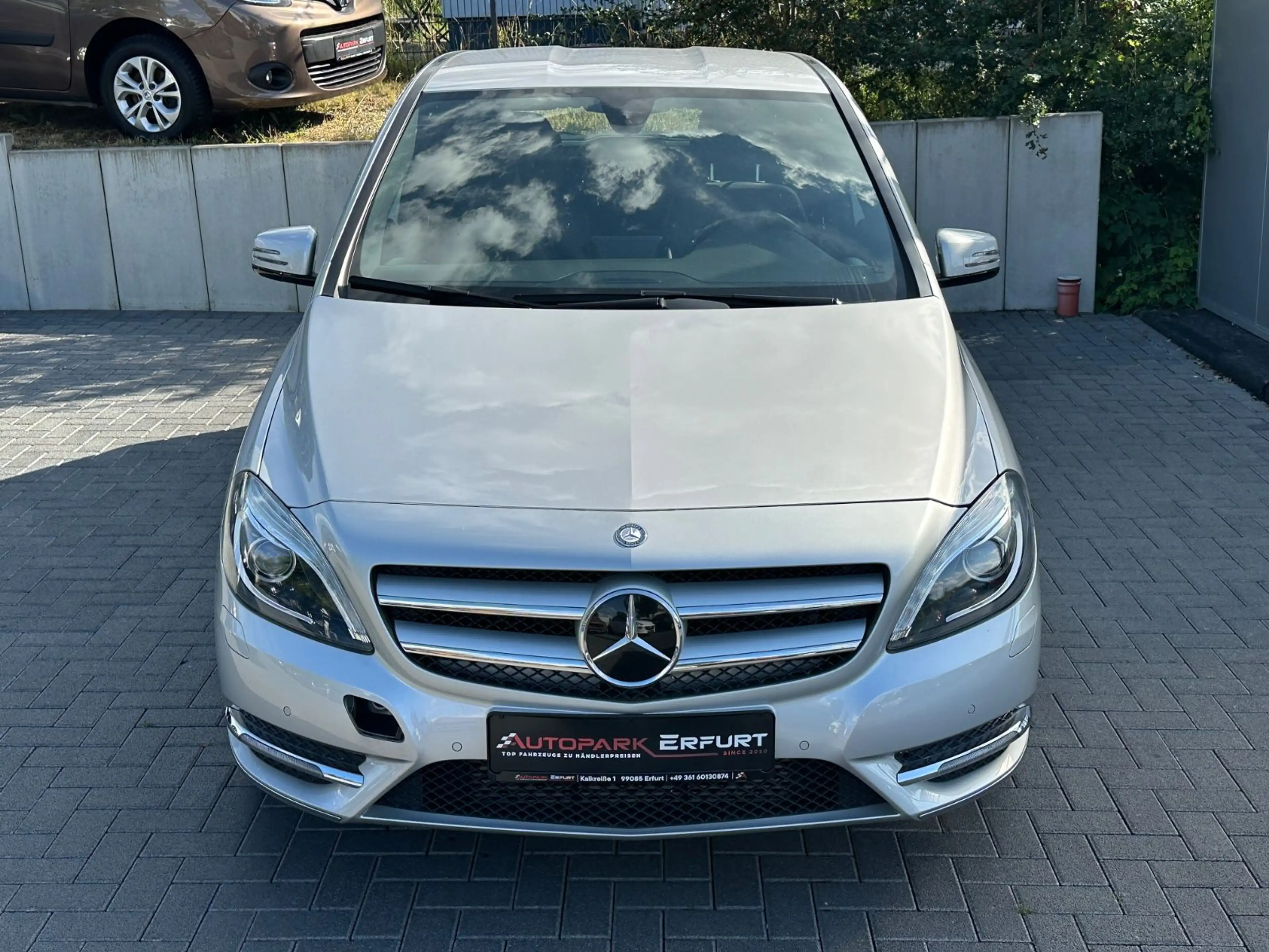 Mercedes-Benz B 250 Automatik*Klima*Leder*Xenon*Temp*Navi*StzH — photo 10
