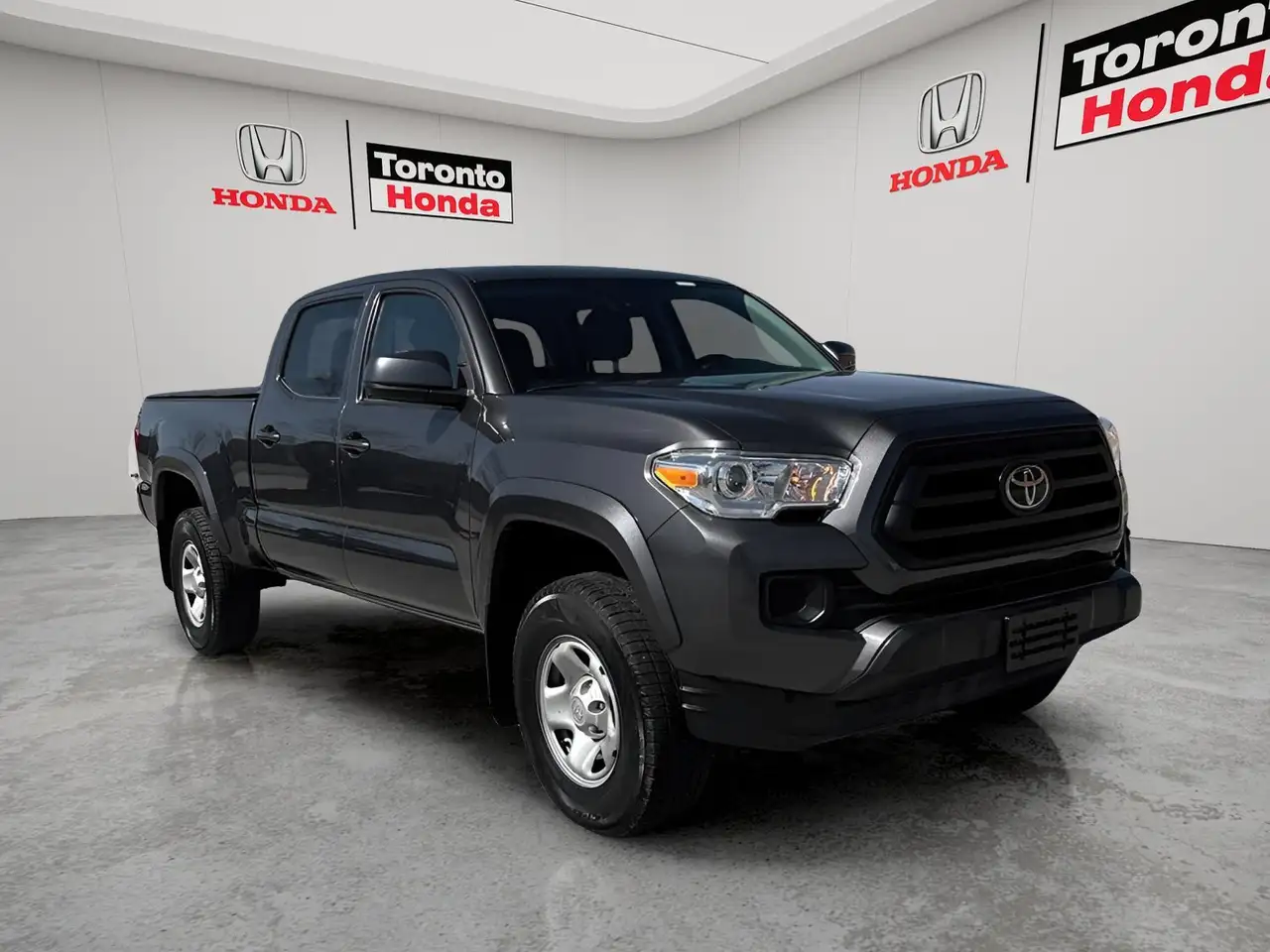 Toyota Tacoma снимка Toyota Tacoma