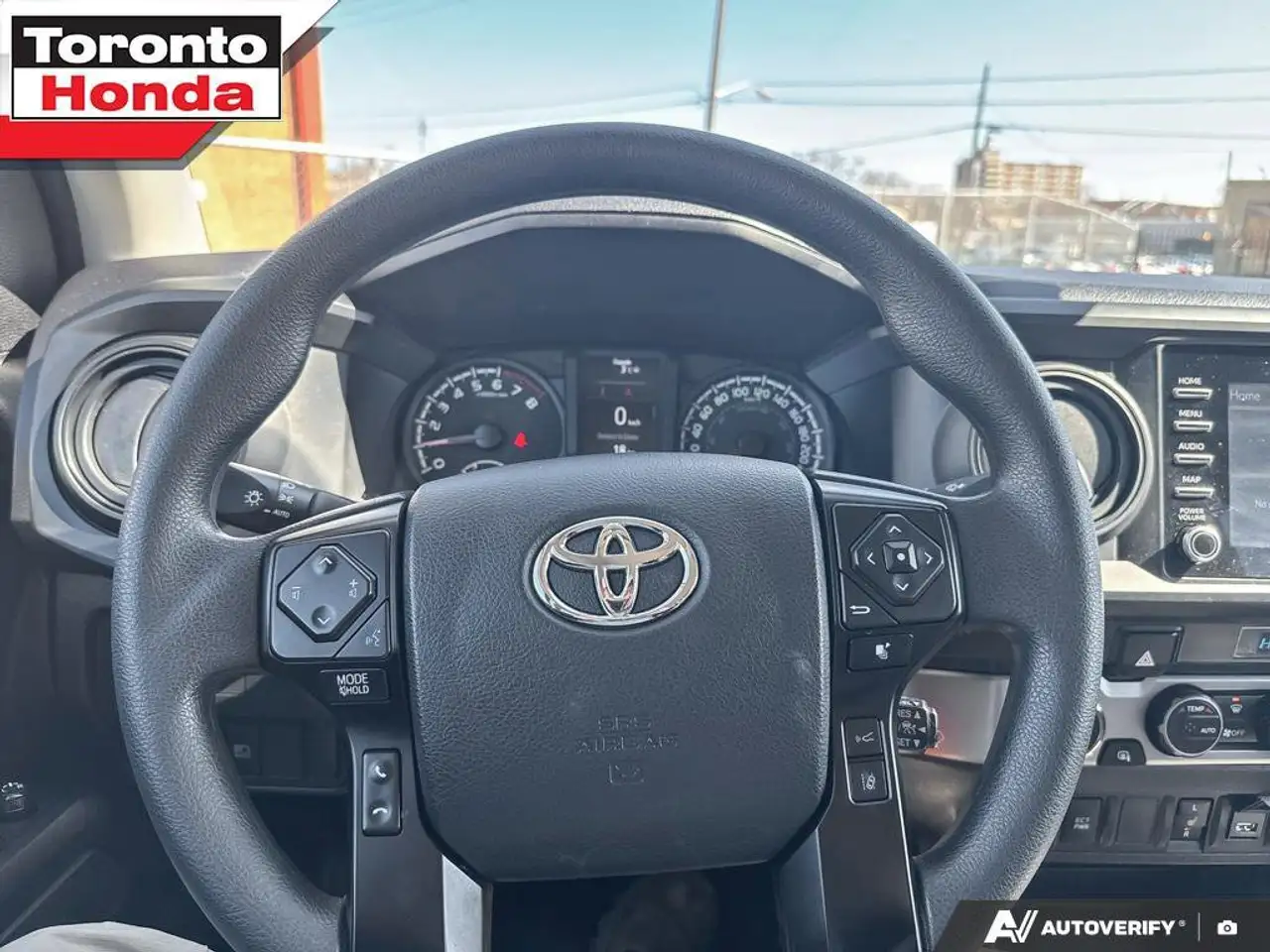 Toyota Tacoma снимка Toyota Tacoma