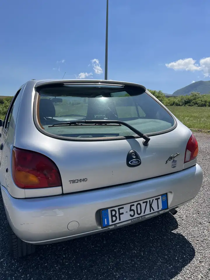 Ford Fiesta 5p 1.2 Techno, foto 3